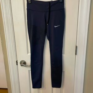 Nike navy leggings
